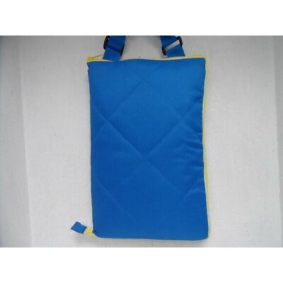 Marvel Comic One Piece Tote With Attached Blanket Blue/Yellow NWOT - Picture 2 of 3